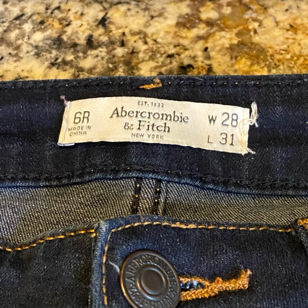 Abercrombie & Fitch Low Rise Super Skinny Jeans